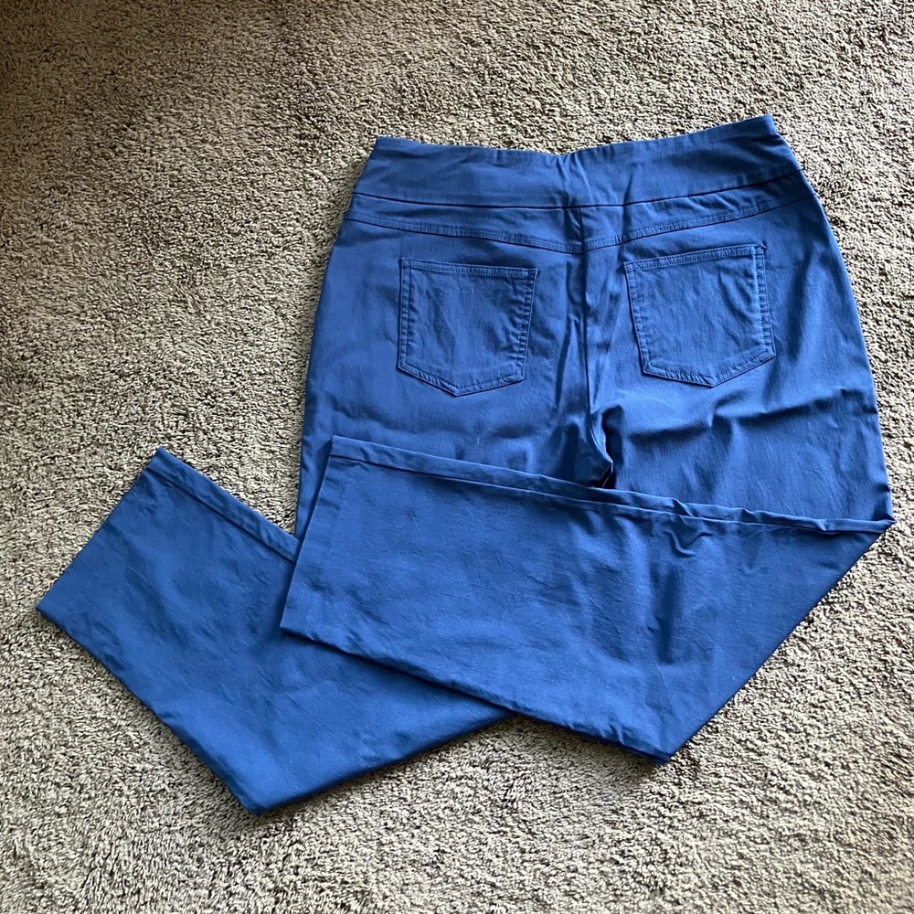 NWOT Ruby Rd. Slacks - Picture 5 of 6